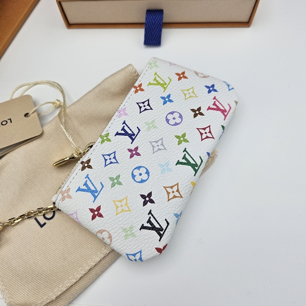 Brand New 2026 Authentic Louis Vuitton Murakami Multicolor Monogram Key Pouch - Picture 9 of 17